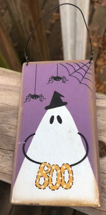 12BOOP - Boo wood sign with Ghost 